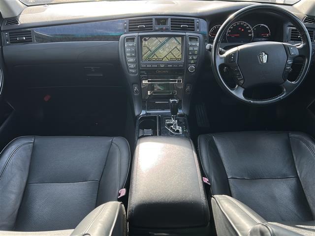 クラウン アスリート 60thスペシャルエディション サンルーフ 純正マルチナビ DVD再生 ETC バックカメラ 前席パワーシート 前席シートヒーター クルーズコントロール スマートキー プッシュスタート 純正HIDヘッドライト 社外19インチAW(2枚目)