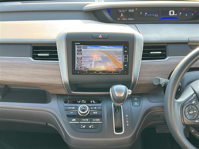 フリード G・ホンダセンシング 純正メモリナビ フルセグ DVD Bluetooth ドラレコ ETC バックカメラ 両側パワスラ シートヒーター ACC リアコーナーセンサー レーンアシスト 衝突軽減ブレーキ スマートキー(2枚目)