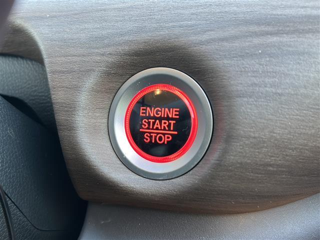 フリード G・ホンダセンシング 純正メモリナビ フルセグ DVD Bluetooth ドラレコ ETC バックカメラ 両側パワスラ シートヒーター ACC リアコーナーセンサー レーンアシスト 衝突軽減ブレーキ スマートキー(15枚目)