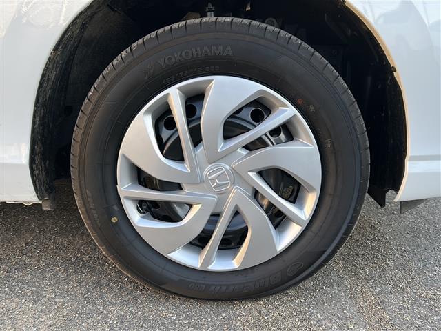 フリード G・ホンダセンシング 純正メモリナビ フルセグ DVD Bluetooth ドラレコ ETC バックカメラ 両側パワスラ シートヒーター ACC リアコーナーセンサー レーンアシスト 衝突軽減ブレーキ スマートキー(33枚目)