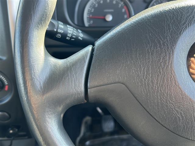 ジムニー XG 社外オーディオ CD再生 リモコンキー 純正16インチアルミホイール 社外フロアマット(9枚目)