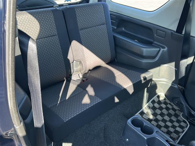 ジムニー XG 社外オーディオ CD再生 リモコンキー 純正16インチアルミホイール 社外フロアマット(19枚目)