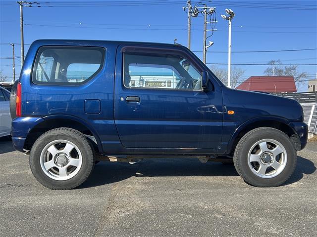 ジムニー XG 社外オーディオ CD再生 リモコンキー 純正16インチアルミホイール 社外フロアマット(30枚目)