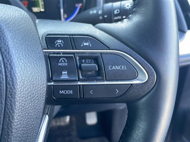 ノア ハイブリッドS-Z ◆4WD◆ワンオーナー◆寒冷地仕様◆純正ディスプレイオーディオ(AM/FM/TV/CD/DVD/BT/Miracast)◆ビルトインETC2.0◆アラウンドビューモニター◆バックカメラ◆両側パワースラ(8枚目)