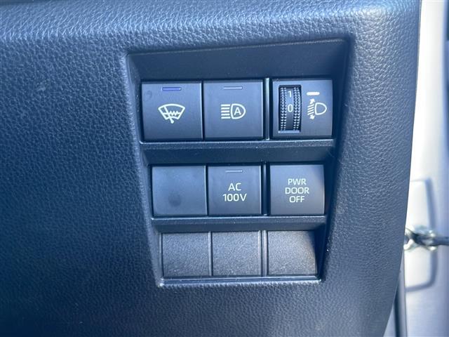 ノア ハイブリッドS-Z ◆4WD◆ワンオーナー◆寒冷地仕様◆純正ディスプレイオーディオ(AM/FM/TV/CD/DVD/BT/Miracast)◆ビルトインETC2.0◆アラウンドビューモニター◆バックカメラ◆両側パワースラ(11枚目)