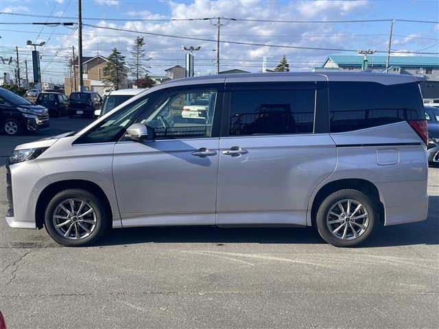 ノア ハイブリッドS-Z ◆4WD◆ワンオーナー◆寒冷地仕様◆純正ディスプレイオーディオ(AM/FM/TV/CD/DVD/BT/Miracast)◆ビルトインETC2.0◆アラウンドビューモニター◆バックカメラ◆両側パワースラ(30枚目)