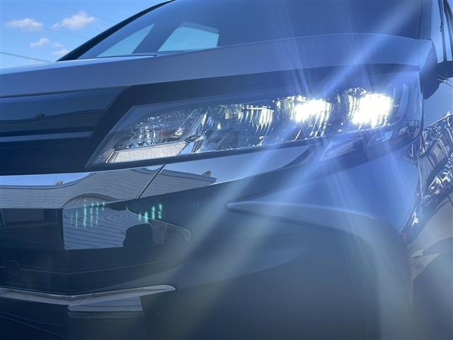 ノア ハイブリッドS-Z ◆4WD◆ワンオーナー◆寒冷地仕様◆純正ディスプレイオーディオ(AM/FM/TV/CD/DVD/BT/Miracast)◆ビルトインETC2.0◆アラウンドビューモニター◆バックカメラ◆両側パワースラ(37枚目)