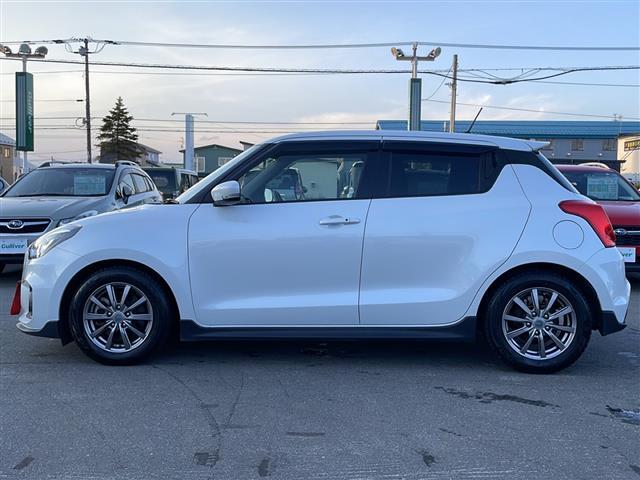 スイフトスポーツ ベースグレード 社外ディスプレイオーディオ DVD再生 Bluetooth シートヒーター クルーズコントロール スマートキー プッシュスタート 純正LEDヘッドライト 純正フロアマット 社外15インチアルミホイール(26枚目)