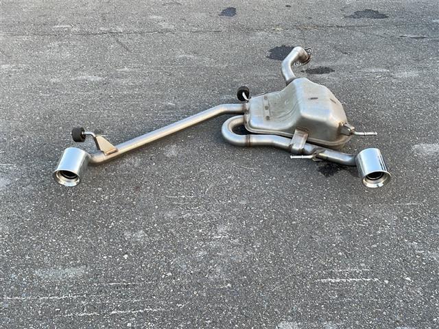 スイフトスポーツ ベースグレード 社外ディスプレイオーディオ DVD再生 Bluetooth シートヒーター クルーズコントロール スマートキー プッシュスタート 純正LEDヘッドライト 純正フロアマット 社外15インチアルミホイール(37枚目)