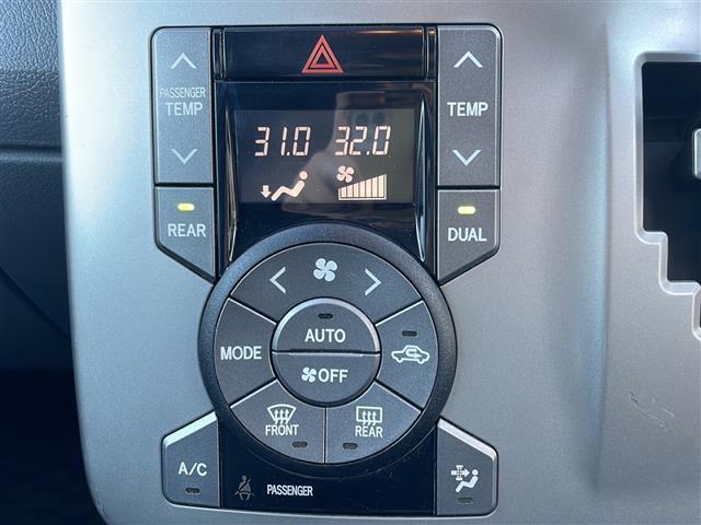 ヴォクシー Ｚ　社外ＳＤナビ　フルセグＴＶ　ＤＶＤ再生　Ｂｌｕｅｔｏｏｔｈ　リモコンキー　純正ＨＩＤヘッドライト　純正１６インチアルミホイール　純正フロアマット（4枚目）