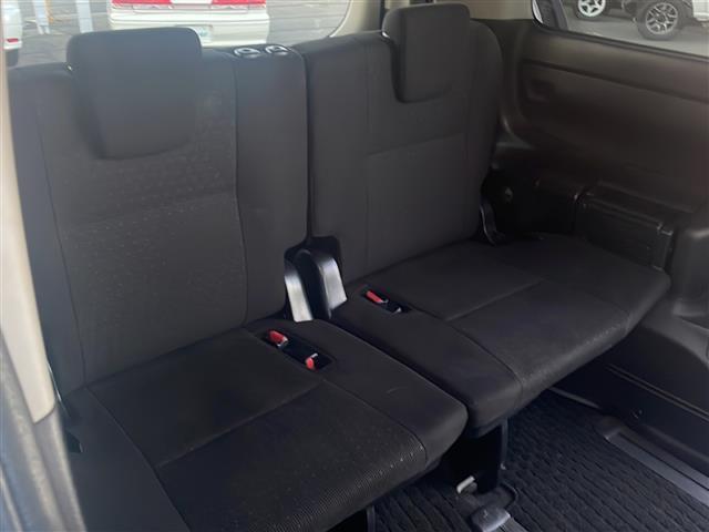 ヴォクシー Ｖ　純正９インチナビ　フルセグ　ＤＶＤ　Ｂｌｕｅｔｏｏｔｈ　前後ドラレコ　ＥＴＣ　Ｂカメ　両側パワスラ　クルーズコントロール　レーンアシスト　プリクラッシュセーフティ　スマートキー　プッシュスタート（21枚目）