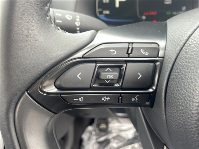 アクア Ｇ　◆寒冷地仕様◆純正ディスプレイオーディオ◆ドライブレコーダー　前のみ◆ＥＴＣ◆バックカメラ◆ミラーヒーター◆ステアリングスイッチ◆純正フロアマット◆革巻きステアリング◆アイドリングストップ（9枚目）