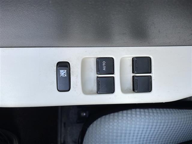 アルト Ｌ　純正オーディオ　ＣＤ再生　前席シートヒーター　デュアルセンサーブレーキサポート　リモコンキー　純正フロアマット　社外１３インチアルミホイール（17枚目）