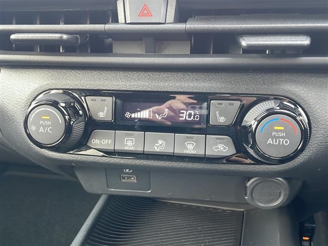 ノート X FOUR ◆4WD◆ディスプレイオーディオ◆ドライブレコーダー前のみ◆ETC◆バックカメラ◆シートヒーター◆ステアリングヒーター◆マイパイロット◆純正フロアマット◆コーナーセンサー 前後◆オートライト(16枚目)