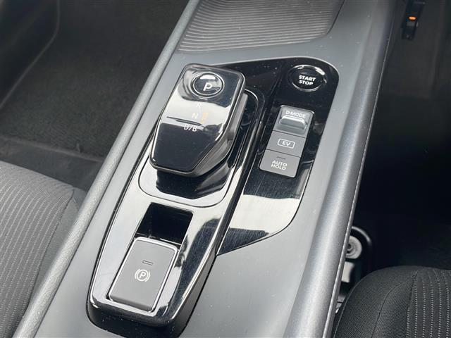 ノート X FOUR ◆4WD◆ディスプレイオーディオ◆ドライブレコーダー前のみ◆ETC◆バックカメラ◆シートヒーター◆ステアリングヒーター◆マイパイロット◆純正フロアマット◆コーナーセンサー 前後◆オートライト(17枚目)