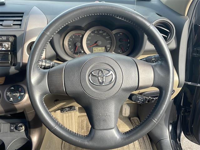 ヴァンガード ２４０Ｓ　サンルーフ　社外オーディオ　ＣＤ再生　ＥＴＣ　クルーズコントロール　スマートキー　プッシュスタート　純正ＨＩＤヘッドライト　純正フロアマット　社外２０インチアルミホイール（7枚目）