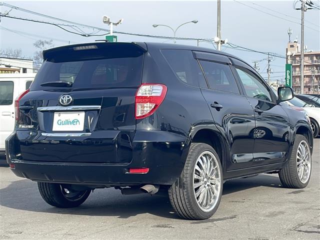 ヴァンガード ２４０Ｓ　サンルーフ　社外オーディオ　ＣＤ再生　ＥＴＣ　クルーズコントロール　スマートキー　プッシュスタート　純正ＨＩＤヘッドライト　純正フロアマット　社外２０インチアルミホイール（31枚目）