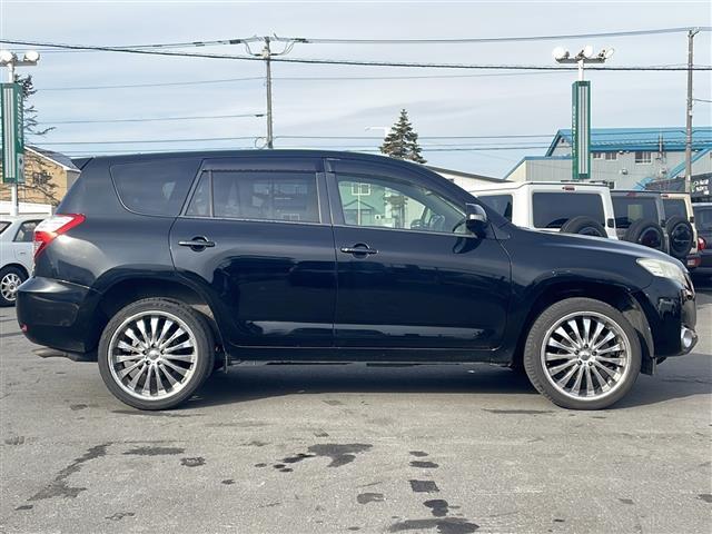 ヴァンガード ２４０Ｓ　サンルーフ　社外オーディオ　ＣＤ再生　ＥＴＣ　クルーズコントロール　スマートキー　プッシュスタート　純正ＨＩＤヘッドライト　純正フロアマット　社外２０インチアルミホイール（32枚目）