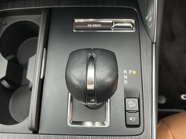 ＣＸ－６０ ＸＤ－ハイブリッド　プレミアムスポーツ　革シート　サンルーフ　純正１２インチナビ　フルセグＴＶ　ＤＶＤ再生　Ｂｌｕｅｔｏｏｔｈ　ＢＯＳＥ　全方位　前後ドラレコ　ＥＴＣ　前席Ｐシート　全席Ｓヒーター　前席エアシート　ステアリングヒーター（8枚目）