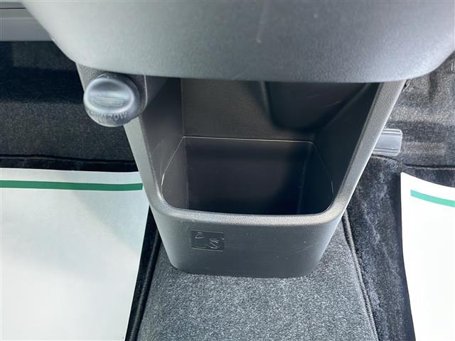 ムーヴ カスタム　Ｘリミテッド　ＳＡＩＩＩ　社外８インチメモリナビ　フルセグ　ＤＶＤ　Ｂｌｕｅｔｏｏｔｈ　前方ドラレコ　バックカメラ　Ｄ席シートヒーター　リアコーナーセンサー　衝突回避支援ブレーキ機能　スマートキー　プッシュスタート　純正マット（18枚目）