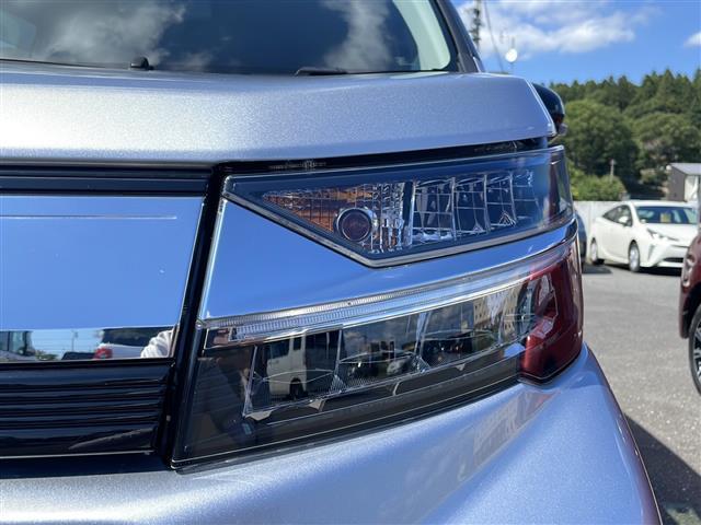 ムーヴ カスタム　Ｘリミテッド　ＳＡＩＩＩ　社外８インチメモリナビ　フルセグ　ＤＶＤ　Ｂｌｕｅｔｏｏｔｈ　前方ドラレコ　バックカメラ　Ｄ席シートヒーター　リアコーナーセンサー　衝突回避支援ブレーキ機能　スマートキー　プッシュスタート　純正マット（37枚目）