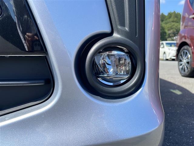 ムーヴ カスタム　Ｘリミテッド　ＳＡＩＩＩ　社外８インチメモリナビ　フルセグ　ＤＶＤ　Ｂｌｕｅｔｏｏｔｈ　前方ドラレコ　バックカメラ　Ｄ席シートヒーター　リアコーナーセンサー　衝突回避支援ブレーキ機能　スマートキー　プッシュスタート　純正マット（39枚目）