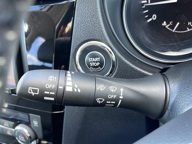 エクストレイル 20X エマージェンシーブレーキパッケージ ◆4WD◆ナビ◆ドライブレコーダー前後◆ETC◆バックカメラ◆レザーシート◆シートヒーター 前席◆社外15インチAW◆社外フロアマット◆アイドリングストップ◆コーナーセンサー 前後(6枚目)