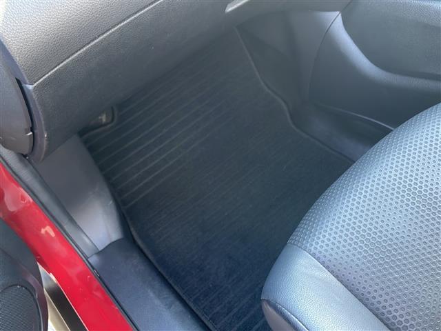 エクストレイル 20X エマージェンシーブレーキパッケージ ◆4WD◆ナビ◆ドライブレコーダー前後◆ETC◆バックカメラ◆レザーシート◆シートヒーター 前席◆社外15インチAW◆社外フロアマット◆アイドリングストップ◆コーナーセンサー 前後(20枚目)