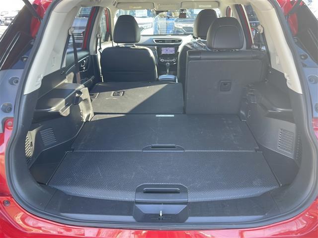 エクストレイル 20X エマージェンシーブレーキパッケージ ◆4WD◆ナビ◆ドライブレコーダー前後◆ETC◆バックカメラ◆レザーシート◆シートヒーター 前席◆社外15インチAW◆社外フロアマット◆アイドリングストップ◆コーナーセンサー 前後(24枚目)