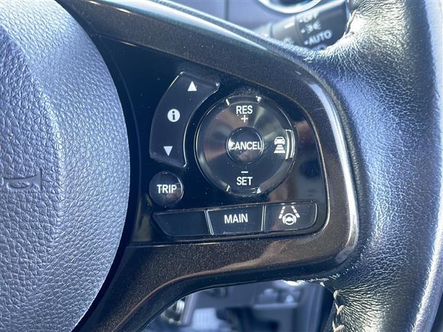 Ｎ－ＢＯＸカスタム Ｇ・Ｌターボホンダセンシング　◆４ＷＤ◆社外ナビ◆ビルトインＥＴＣ◆純正グリル◆両側パワースライドドア◆ハーフレザーシート◆シートヒーター　前席◆純正１５インチＡＷ◆純正フロアマット◆ＭＴモード付ＡＴ◆クルーズコントロール（8枚目）