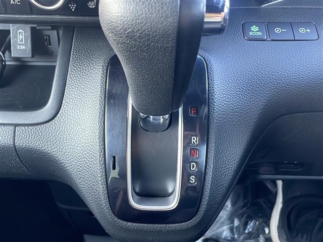 Ｎ－ＢＯＸカスタム Ｇ・Ｌターボホンダセンシング　◆４ＷＤ◆社外ナビ◆ビルトインＥＴＣ◆純正グリル◆両側パワースライドドア◆ハーフレザーシート◆シートヒーター　前席◆純正１５インチＡＷ◆純正フロアマット◆ＭＴモード付ＡＴ◆クルーズコントロール（14枚目）