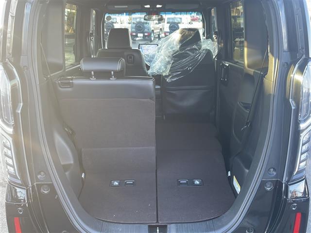 Ｎ－ＢＯＸカスタム Ｇ・Ｌターボホンダセンシング　◆４ＷＤ◆社外ナビ◆ビルトインＥＴＣ◆純正グリル◆両側パワースライドドア◆ハーフレザーシート◆シートヒーター　前席◆純正１５インチＡＷ◆純正フロアマット◆ＭＴモード付ＡＴ◆クルーズコントロール（23枚目）