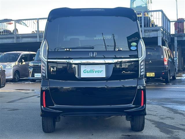 Ｎ－ＢＯＸカスタム Ｇ・Ｌターボホンダセンシング　◆４ＷＤ◆社外ナビ◆ビルトインＥＴＣ◆純正グリル◆両側パワースライドドア◆ハーフレザーシート◆シートヒーター　前席◆純正１５インチＡＷ◆純正フロアマット◆ＭＴモード付ＡＴ◆クルーズコントロール（28枚目）