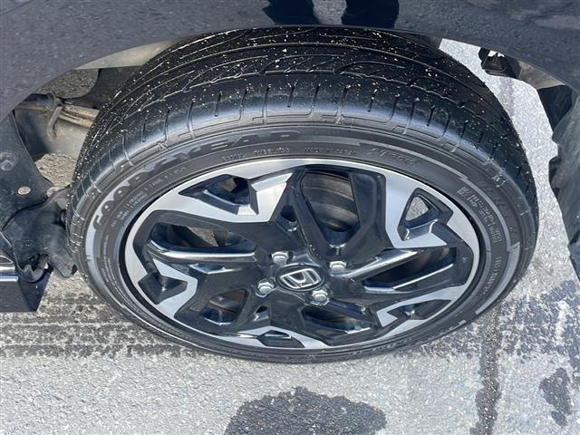 Ｎ－ＢＯＸカスタム Ｇ・Ｌターボホンダセンシング　◆４ＷＤ◆社外ナビ◆ビルトインＥＴＣ◆純正グリル◆両側パワースライドドア◆ハーフレザーシート◆シートヒーター　前席◆純正１５インチＡＷ◆純正フロアマット◆ＭＴモード付ＡＴ◆クルーズコントロール（35枚目）