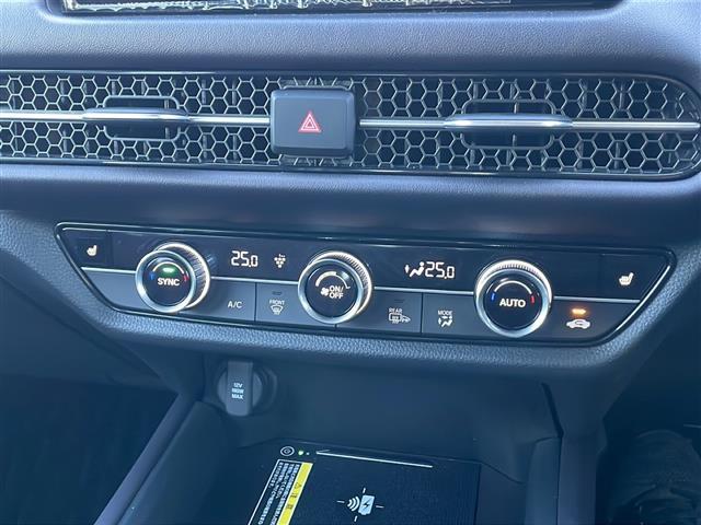 ZR-V e:HEV Z ◆4WD◆ワンオーナー◆寒冷地仕様◆純正ナビ◆純正ドライブレコーダー 前のみ◆ビルトインETC2.0◆アラウンドビューモニター◆バックカメラ◆レザーシート◆パワーシート 前席◆シートヒーター(14枚目)