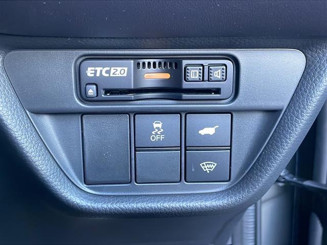 ZR-V e:HEV Z ◆4WD◆ワンオーナー◆寒冷地仕様◆純正ナビ◆純正ドライブレコーダー 前のみ◆ビルトインETC2.0◆アラウンドビューモニター◆バックカメラ◆レザーシート◆パワーシート 前席◆シートヒーター(17枚目)