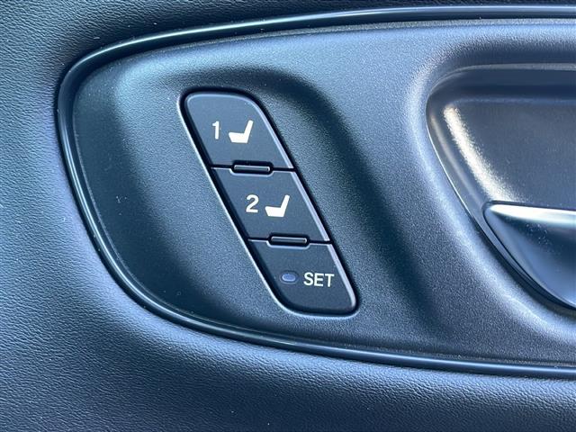 ZR-V e:HEV Z ◆4WD◆ワンオーナー◆寒冷地仕様◆純正ナビ◆純正ドライブレコーダー 前のみ◆ビルトインETC2.0◆アラウンドビューモニター◆バックカメラ◆レザーシート◆パワーシート 前席◆シートヒーター(18枚目)