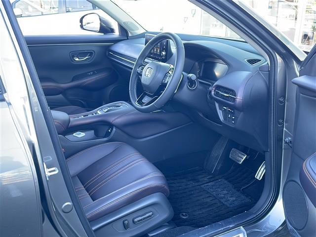 ZR-V e:HEV Z ◆4WD◆ワンオーナー◆寒冷地仕様◆純正ナビ◆純正ドライブレコーダー 前のみ◆ビルトインETC2.0◆アラウンドビューモニター◆バックカメラ◆レザーシート◆パワーシート 前席◆シートヒーター(24枚目)