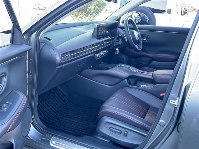 ZR-V e:HEV Z ◆4WD◆ワンオーナー◆寒冷地仕様◆純正ナビ◆純正ドライブレコーダー 前のみ◆ビルトインETC2.0◆アラウンドビューモニター◆バックカメラ◆レザーシート◆パワーシート 前席◆シートヒーター(26枚目)