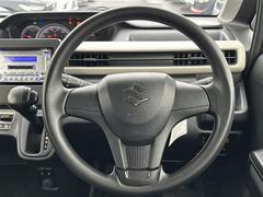 安心の全車保証付き！（※部分保証、国産車は納車後３ヶ月、輸入車は納車後１ヶ月の保証期間となります）。その他長期保証（有償）もご用意しております！※長期保証を付帯できる車両には条件がございます。 6