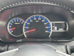 安心の全車保証付き！（※部分保証、国産車は納車後３ヶ月、輸入車は納車後１ヶ月の保証期間となります）。その他長期保証（有償）もご用意しております！※長期保証を付帯できる車両には条件がございます。 6