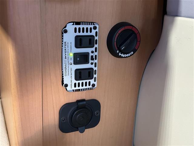 ドミンゴ アラジン ☆ワーゲンバス仕様☆ベッドキット☆ポータブルシンク☆100Vコンパクトインバーター☆社外ポータブルメモリナビ☆ワンセグTV☆社外CD/MDチューナー(33枚目)