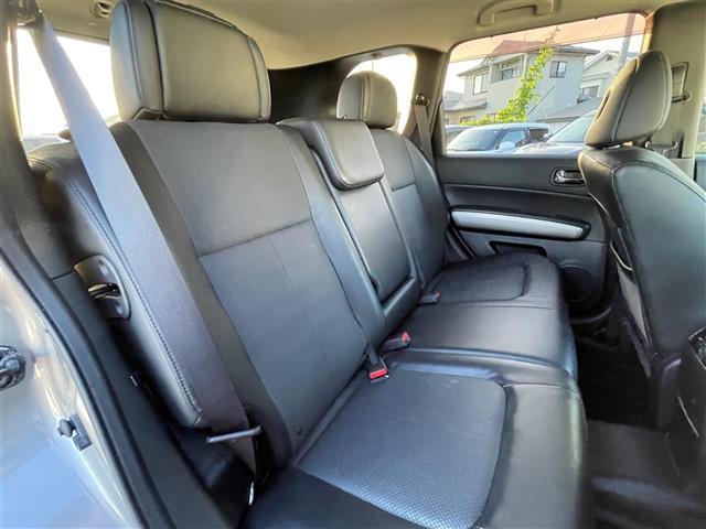 エクストレイル ２０Ｘｔ　純正ナビ　バックＣ　フルセグ　ＤＶＤ再生　Ｂｌｕｅｔｏｏｔｈ再生　カプロンシート　全席シートヒーター　ハイパールーフレール　ビルドインＥＴＣ　オートライト　ヒルディセントコントロール　１７ＡＷ（26枚目）