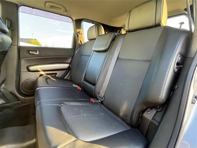 エクストレイル ２０Ｘｔ　純正ナビ　バックＣ　フルセグ　ＤＶＤ再生　Ｂｌｕｅｔｏｏｔｈ再生　カプロンシート　全席シートヒーター　ハイパールーフレール　ビルドインＥＴＣ　オートライト　ヒルディセントコントロール　１７ＡＷ（27枚目）