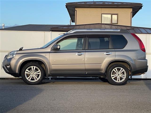 エクストレイル ２０Ｘｔ　純正ナビ　バックＣ　フルセグ　ＤＶＤ再生　Ｂｌｕｅｔｏｏｔｈ再生　カプロンシート　全席シートヒーター　ハイパールーフレール　ビルドインＥＴＣ　オートライト　ヒルディセントコントロール　１７ＡＷ（37枚目）