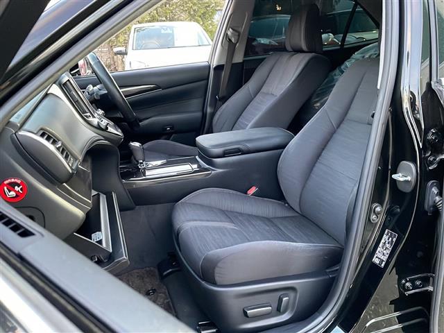 クラウン アスリートＳ　純正ＨＤＤナビ　バックカメラ　フルセグ　社外１９インチサマーアルミ（ＷＯＲＫ）　純正１８インチスタッドレスアルミ積込　車高調　クルーズコントロール　ＥＴＣ（11枚目）