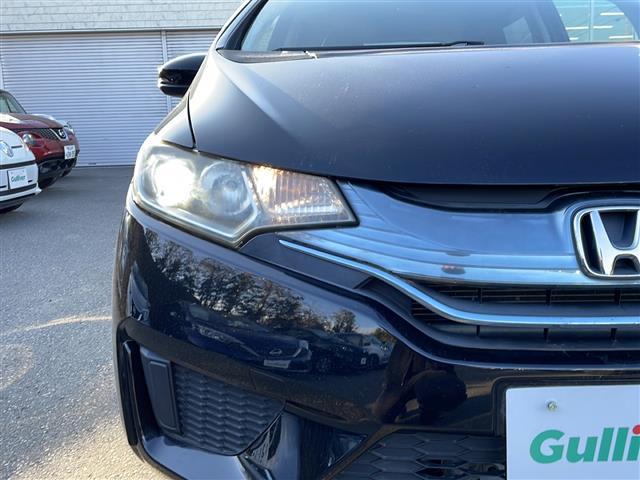 フィットハイブリッド Ｆパッケージ　４ＷＤ　純正オーディオ　ＣＤ／ラジオ／ＵＳＢ／ＡＵＸ　ワイパーデアイザー　ＬＥＤヘッドライト　ミラーヒーター　ＥＴＣ　フロアマット　ドアバイザー（39枚目）