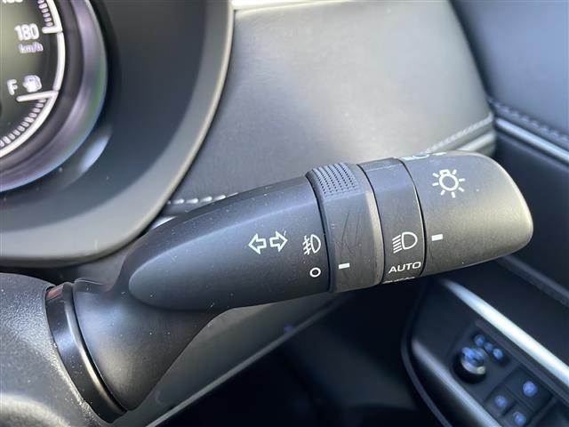 ハリアー Z 純正JBLナビ(AM、FM,BT,フルセグTV) JBLスピーカー ETC レザーシート クルーズコントロール追従有 オートライト オートハイビーム パワーリアゲート コーナーセンサー レーンアシスト(7枚目)