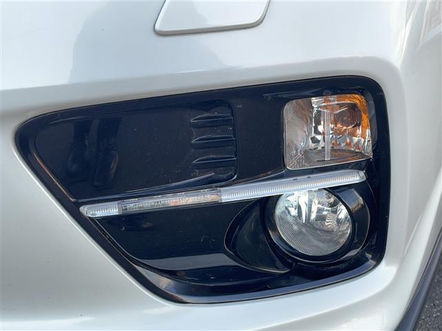 WRX S4 スポルヴィータ 純正ナビ(FM,AM,フルセグ BT,CD,DVD,SD) サンルーフ ETC クルーズコントロール追従有 メモリーシートD席 レザーシート シートヒーター前席 パワーリアゲート パドルシフト(32枚目)