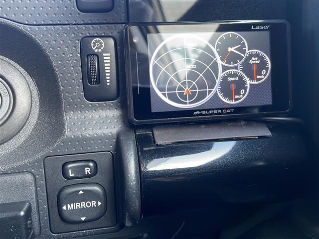 ＦＪクルーザー ファイナルエディション　ＴＲＤフロントスキッドプレート　ＴＲＤマフラー　ＧＩＧＥＡＲリアラダー　ルーフキャリア　社外ＬＥＤヘッドライト　社外バイカラーＬＥＤフォグランプ　社外ステアリング　社外ＳＤナビ（21枚目）